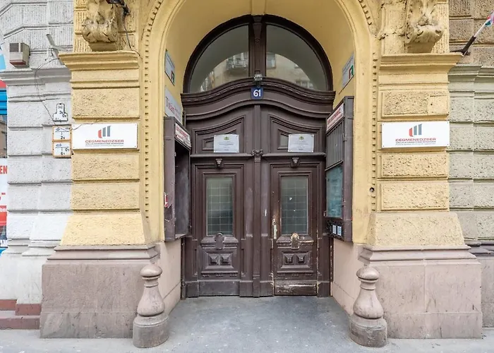 Comfy Studio In The Center Of The City